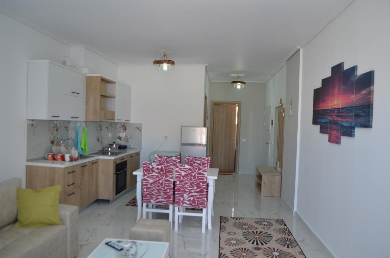 Akil Apartments Саранда Экстерьер фото