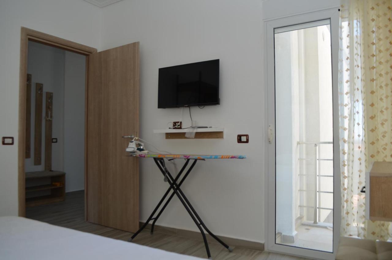 Akil Apartments Саранда Экстерьер фото